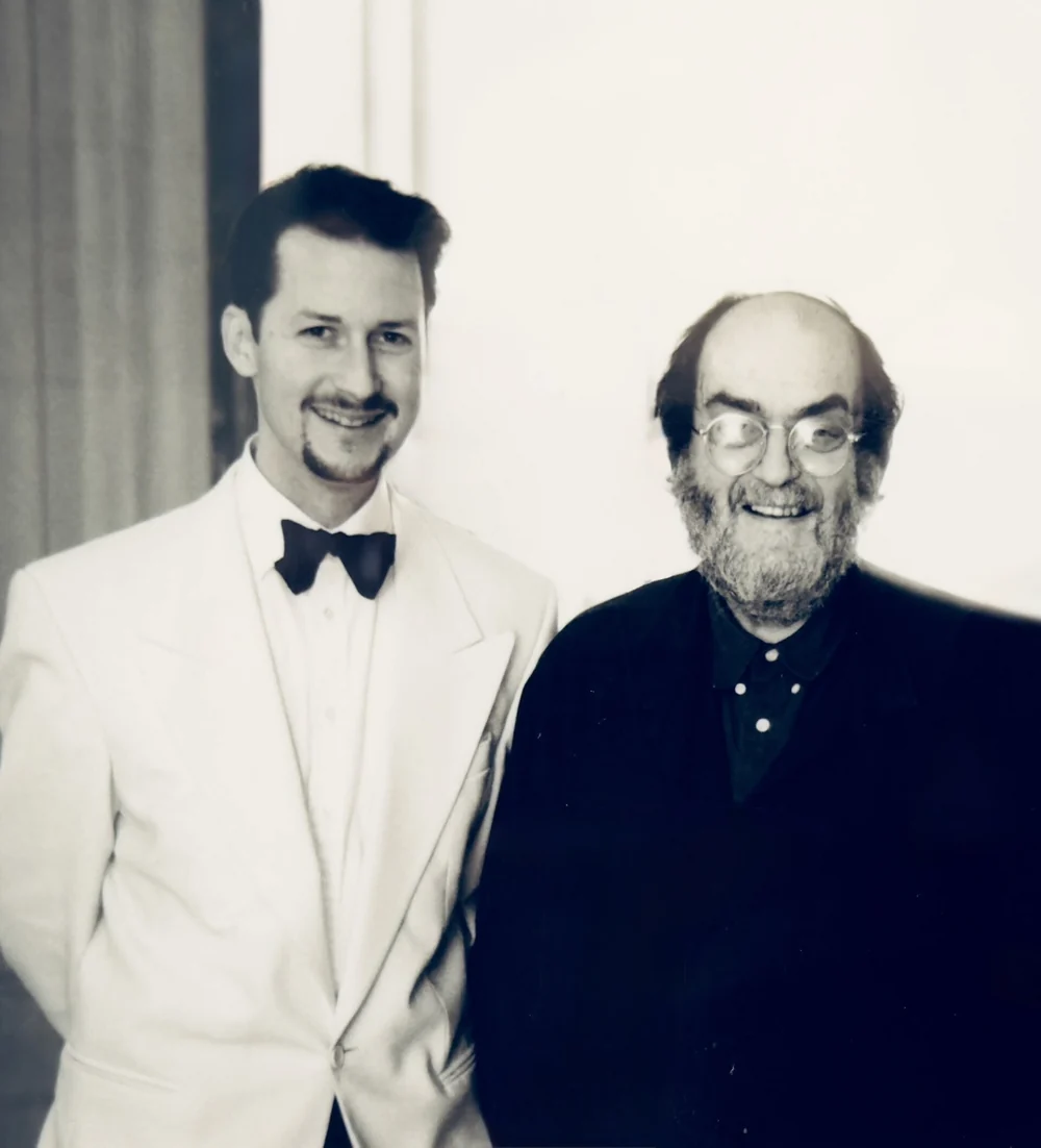 Eyes Wide Shut ending explained: Todd Field and Stanley Kubrick on the set, January 1998